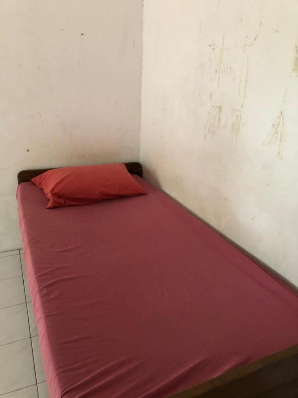 Oyo 90482 Rumah Oma Syariah Kupang  Ngoại thất bức ảnh